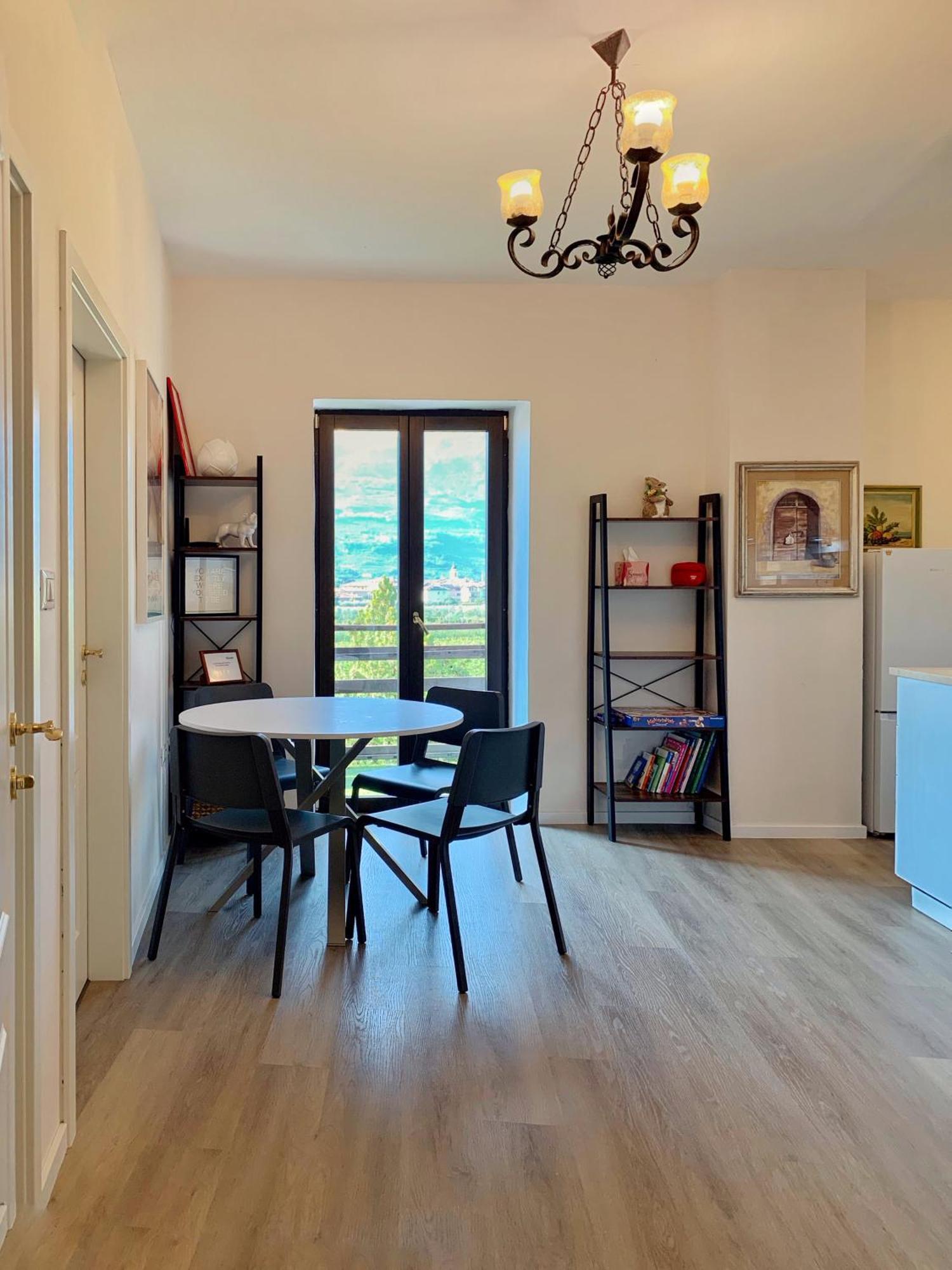 G-House Modernes Apartment Mit Tollem Ausblick Riva del Garda Eksteriør billede